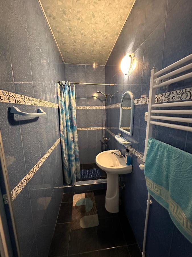 Mate Guesthouse Сігнагі Екстер'єр фото